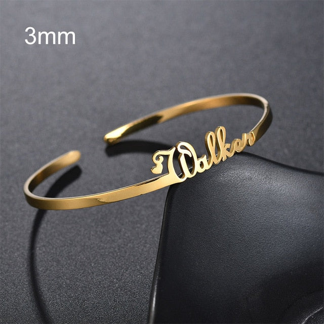Personalized Nameplate Bracelet
