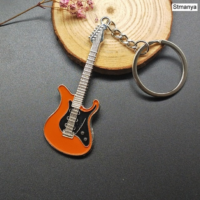 New Dice Key Chain Metal Personality Dice Poker Soccer Guitar  Model Alloy Keychain Gift Car Key Ring 17045