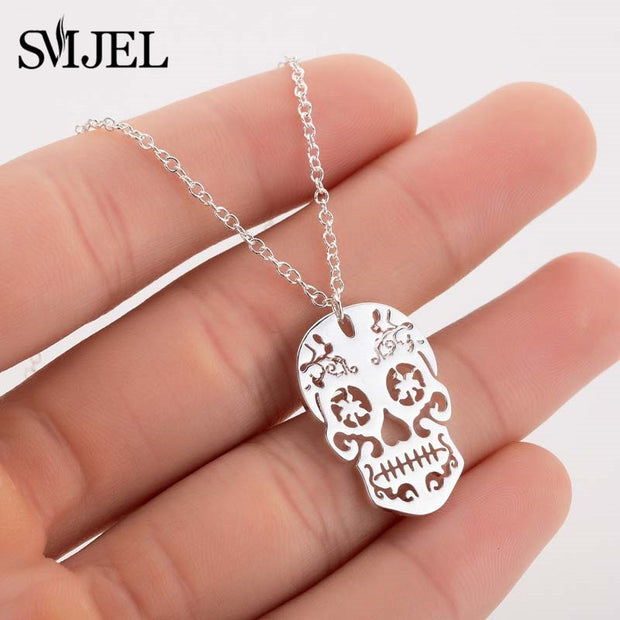 Vintage Skeleton Skull Pendant Necklacee